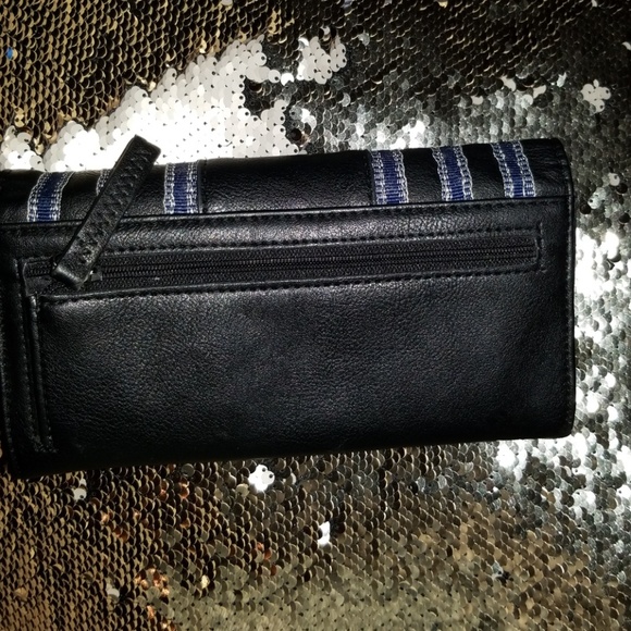 Nautica Wallet - Picture 4 of 4